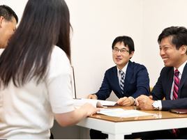 みんなの会計事務所の正社員登用あり！税務・会計知識が身に付く大阪梅田の税理士インターンの画像2