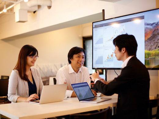 アンダーワークス株式会社の【コンサルアシスタント】最先端マーケティングテクノロジー徹底調査！の画像1