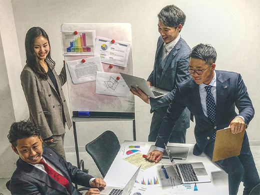 株式会社リアステージの一流Webマーケター直下！就活メディアのライター・運営インターンの画像1