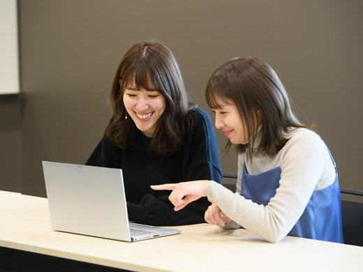 株式会社イトクロ　大阪支社の【秘書・事務志望の方】就職活動に役立つ経験ができる長期インターンの画像3